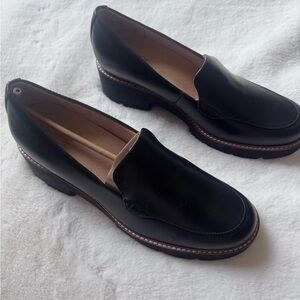 New Naturalizer Black Loafers for Women size 11